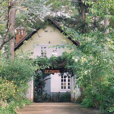 La Maison Homestay Mang Den Tỉnh Kontum Екстериор снимка