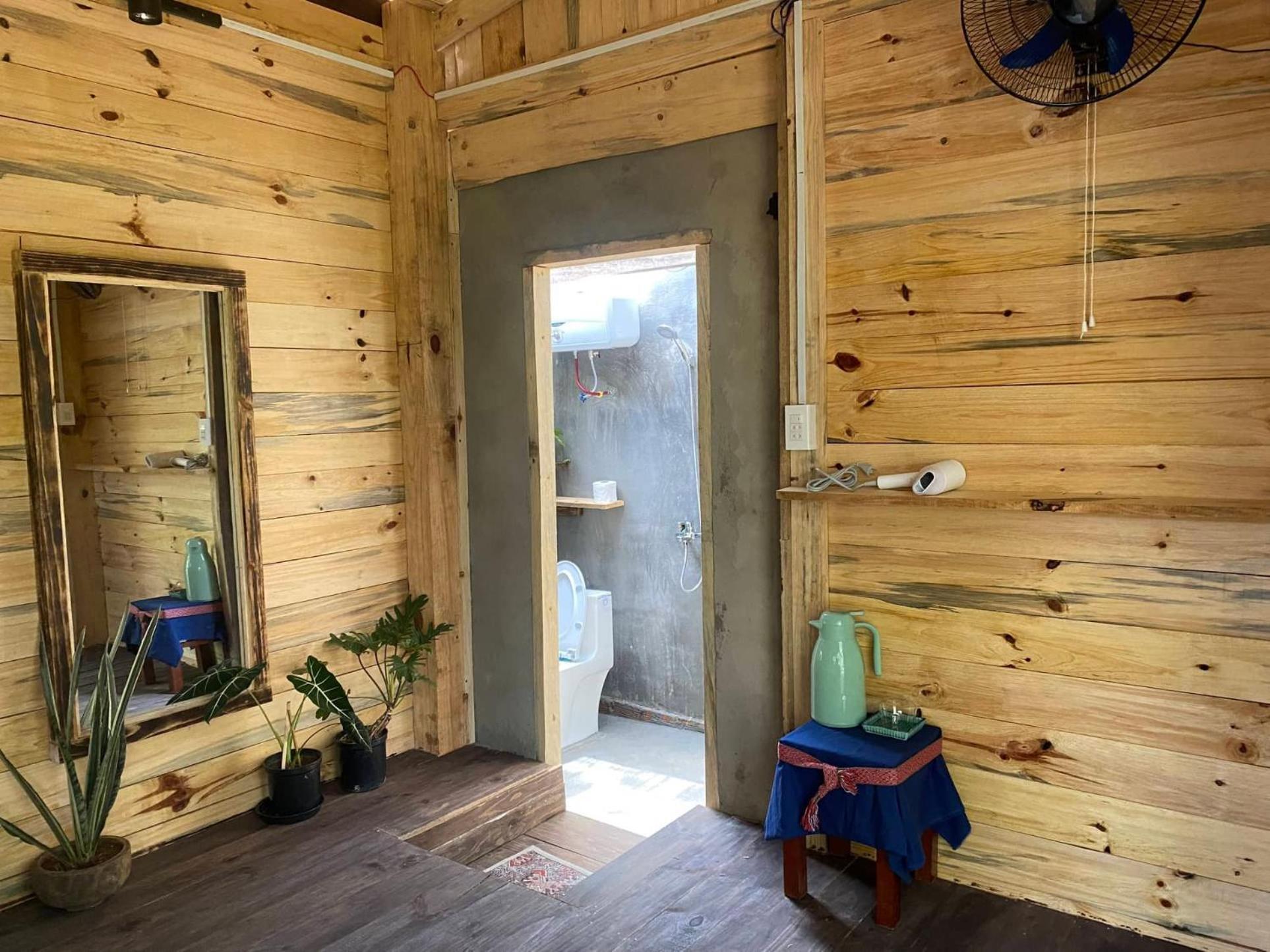 La Maison Homestay Mang Den Tỉnh Kontum Екстериор снимка
