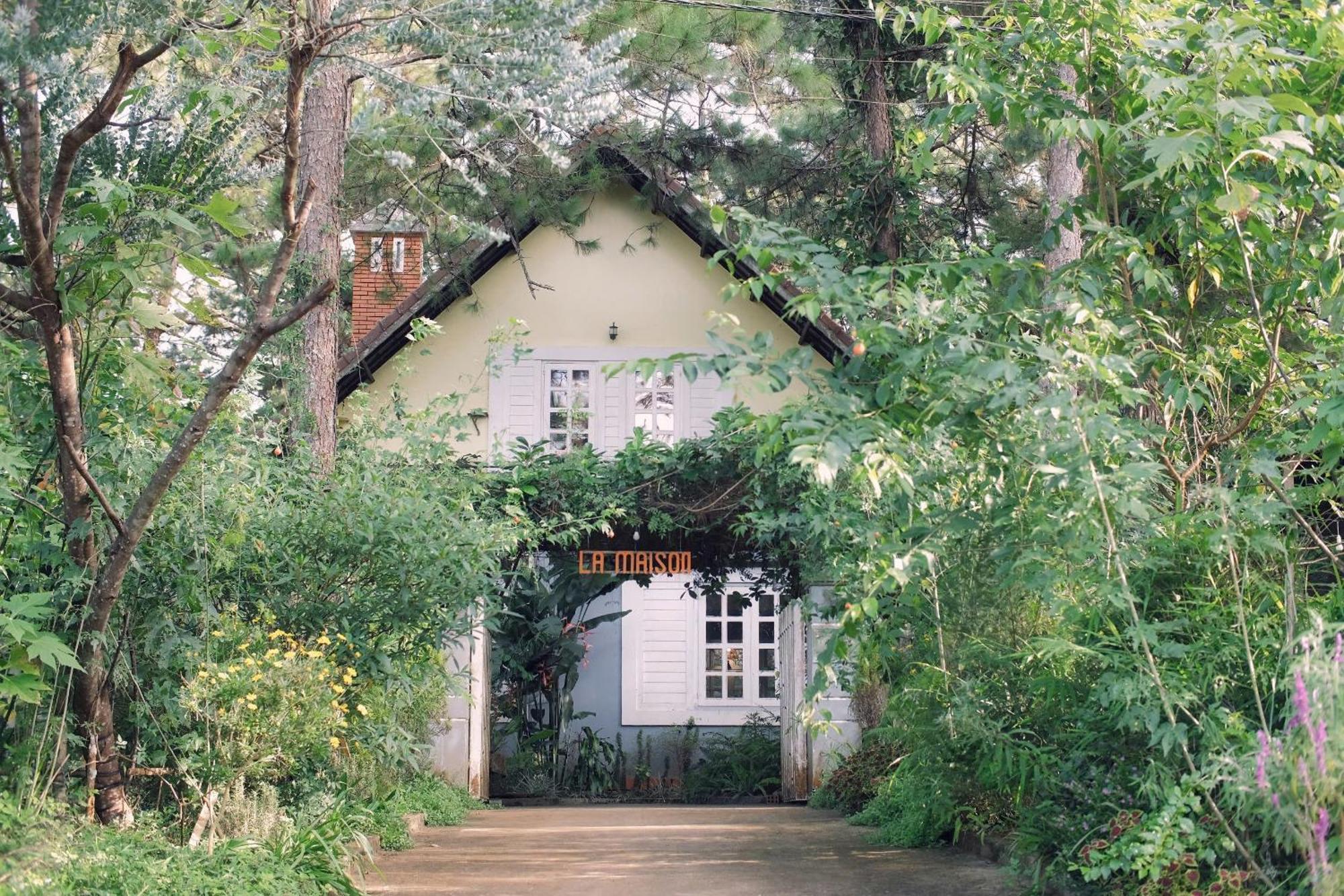 La Maison Homestay Mang Den Tỉnh Kontum Екстериор снимка